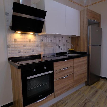 Elada Luxury Otel Arsuz Bagian luar foto
