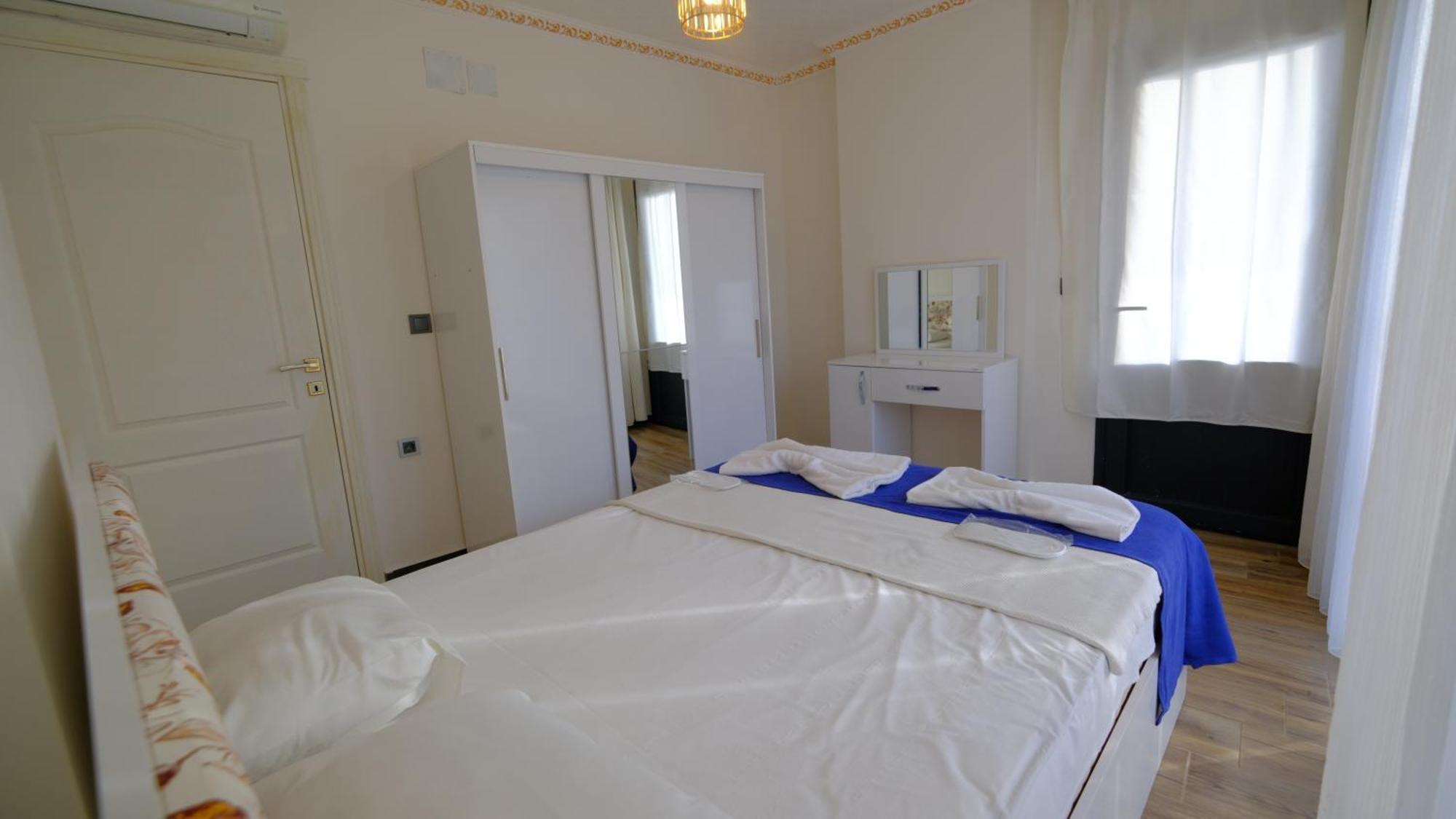 Elada Luxury Otel Arsuz Bagian luar foto