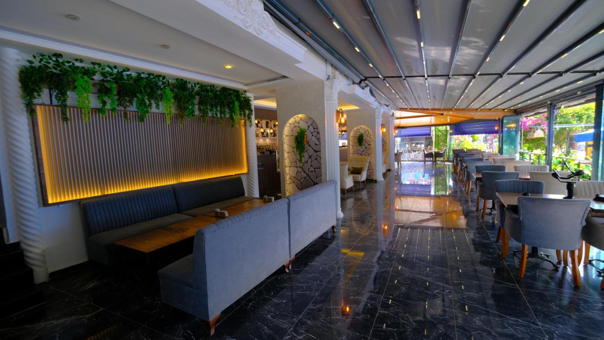 Elada Luxury Otel Arsuz Bagian luar foto