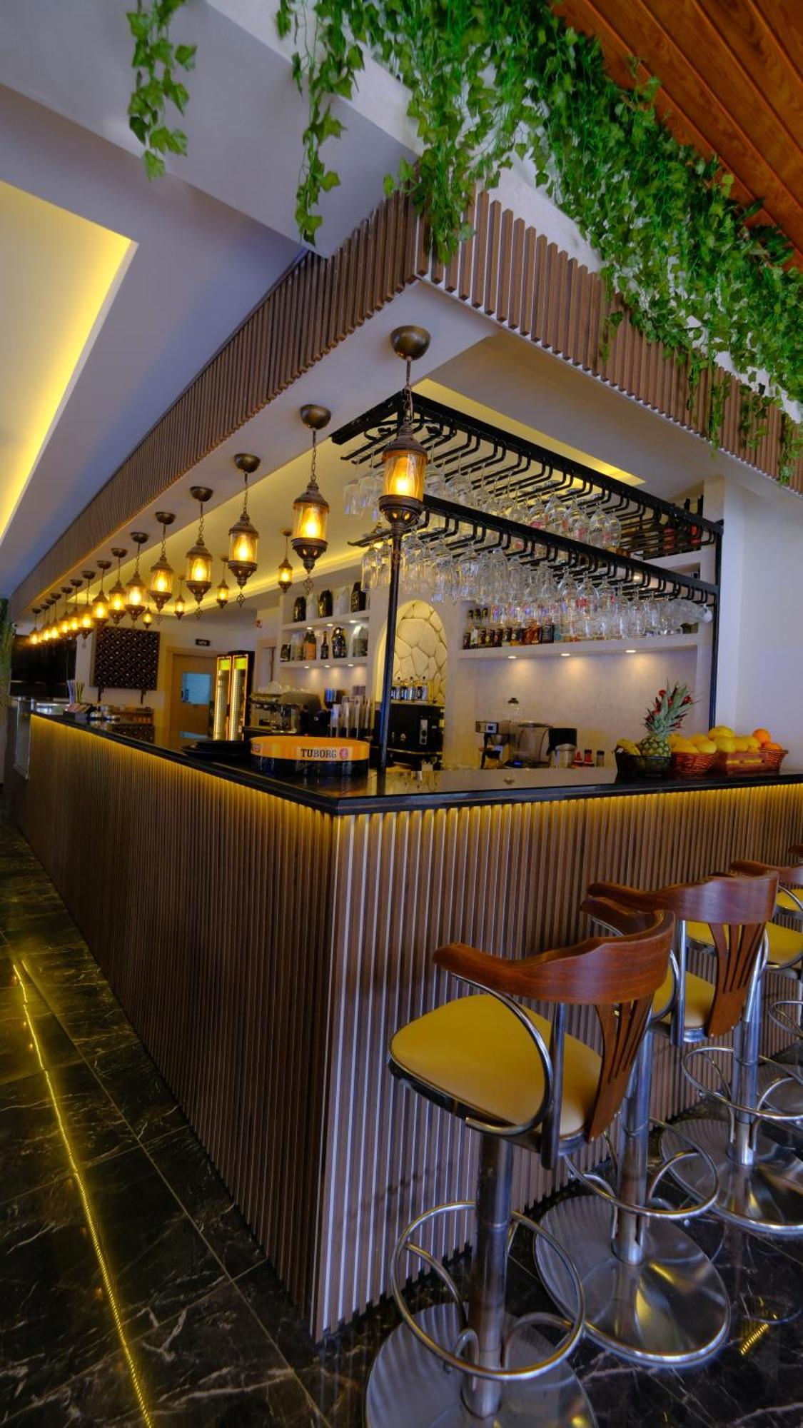 Elada Luxury Otel Arsuz Bagian luar foto